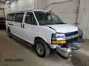 2019 Chevrolet Express Passenger LT с VIN 1GAZGPFG2K1264794, выставлен на аукционе Copart как лот 80085085 с пробегом 76 561 миль миль и Списание • Salvage title. История ставок и продаж доступна на DreamBid. Изображение 4.