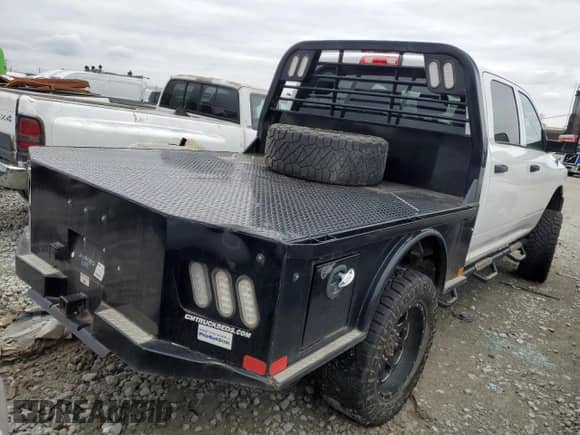 2010 Dodge 2500 Laramie with VIN 3D7UT2CL7AG155447, listed as a Copart auction lot 84482534 with 200,197 mi miles and Salvage title. Bid and sale history available at DreamBid. Image 3.