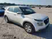 2020 Hyundai Venue SE с VIN KMHRB8A30LU042881, выставлен на аукционе Copart как лот 74760034 с пробегом 65 577 миль миль и Списание • Salvage title. История ставок и продаж доступна на DreamBid. Изображение 4.