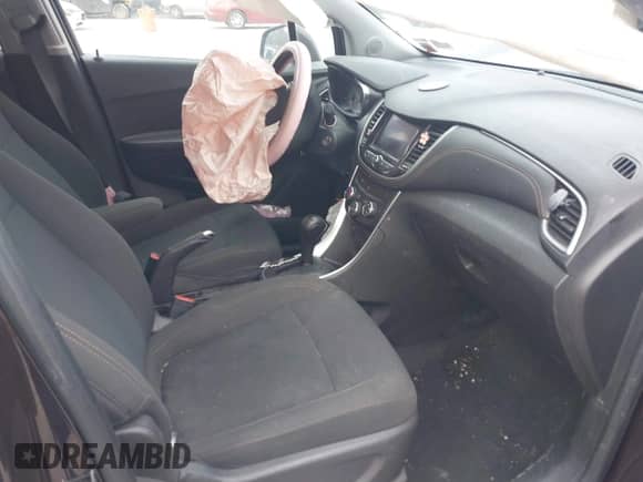 2020 Chevrolet Trax LS с VIN KL7CJNSB8LB351248, выставлен на аукционе IAAI как лот 41968086 с пробегом 56 047 миль миль и . История ставок и продаж доступна на DreamBid. Изображение 5.