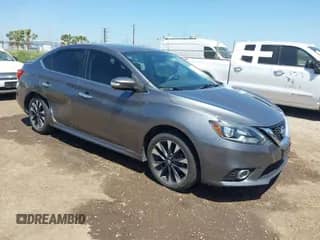 2017 Nissan Sentra SR z VIN 3N1AB7AP0HY378035, wystawiony jako IAAI lot #42017917 z przebiegiem 83 457 mil mil oraz . Historia ofert i sprzedaży dostępna na DreamBid. Obrazek 1.