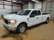 2021 Ford F-150 XL z VIN 1FTFX1E54MKD60933, wystawiony jako Copart lot #84919095 z przebiegiem 173 508 mil mil oraz Czysty tytuł • Clean title. Historia ofert i sprzedaży dostępna na DreamBid. Obrazek 1.