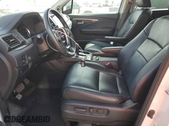 2018 Honda Pilot EX-L z VIN 5FNYF6H51JB014013, wystawiony jako Copart lot #87452675 z przebiegiem 54 267 mil mil oraz Czysty tytuł • Clean title. Historia ofert i sprzedaży dostępna na DreamBid. Obrazek 7.