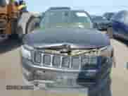 2019 Jeep Compass Altitude z VIN 3C4NJCBB8KT726956, wystawiony jako IAAI lot #39195540 z przebiegiem Nie podano mil oraz . Historia ofert i sprzedaży dostępna na DreamBid. Obrazek 6.