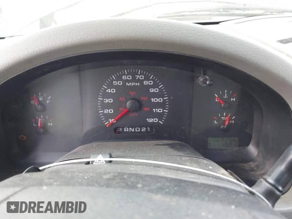 2005 Ford F-150 XL с VIN 1FTRF12W45NA20923, выставлен на аукционе IAAI как лот 43395905 с пробегом 198 925 миль миль и . История ставок и продаж доступна на DreamBid. Изображение 7.