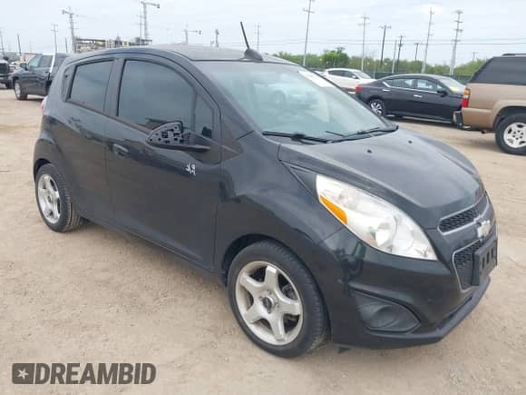 2015 Chevrolet Spark LS с VIN KL8CB6S98FC710723, выставлен на аукционе IAAI как лот 42803736 с пробегом 42 924 миль миль и . История ставок и продаж доступна на DreamBid. Изображение 1.