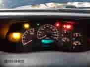 1999 GMC Sierra 1500 SL with VIN 1GTEC14W8XZ532202, listed as a Copart auction lot 42142885 with 290,901 mi miles and Clean title. Bid and sale history available at DreamBid. Image 9.