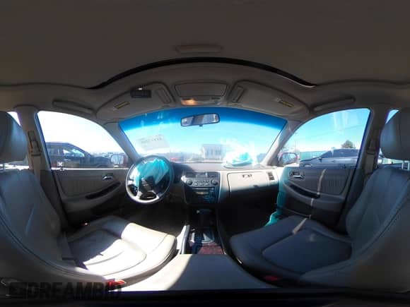 2001 Honda Accord EX с VIN 1HGCG66841A052284, выставлен на аукционе IAAI как лот 41817245 с пробегом 112 488 миль миль и . История ставок и продаж доступна на DreamBid. Изображение 19.