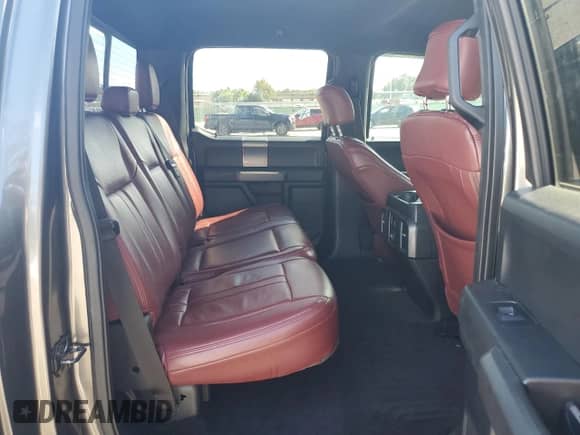 2015 Ford F-150 XL с VIN 1FTEW1CP3FFB67364, выставлен на аукционе Copart как лот 84256225 с пробегом Не указан миль и Списание • Salvage title. История ставок и продаж доступна на DreamBid. Изображение 10.
