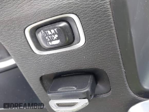 2015 Volvo S60 T5 Premier с VIN YV1612TK4F1353628, выставлен на аукционе IAAI как лот 42437664 с пробегом 184 076 миль миль и . История ставок и продаж доступна на DreamBid. Изображение 11.