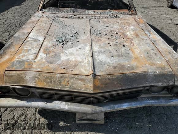 1965 Chevrolet Impala с VIN 166375S248389, выставлен на аукционе Copart как лот 78520784 с пробегом Не указан миль и На запчасти • Non repairable. История ставок и продаж доступна на DreamBid. Изображение 12.