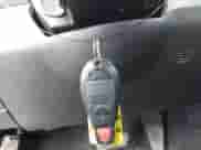 2014 Ram 1500 Express z VIN 1C6RR6FT8ES113103, wystawiony jako IAAI lot #43118869 z przebiegiem 170 043 mil mil oraz . Historia ofert i sprzedaży dostępna na DreamBid. Obrazek 11.