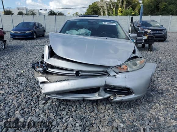 2013 Dodge Dart SXT with VIN 1C3CDFBA2DD268755, listed as a Copart auction lot 87182405 with 169,441 mi miles and Salvage title. Bid and sale history available at DreamBid. Image 5.