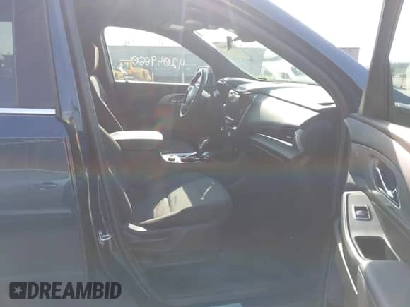 2022 Chevrolet Traverse LT Cloth z VIN 1GNERGKW4NJ151664, wystawiony jako IAAI lot #42049660 z przebiegiem 36 413 mil mil oraz . Historia ofert i sprzedaży dostępna na DreamBid. Obrazek 5.