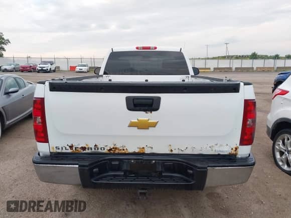 2012 Chevrolet Silverado 1500 Work Truck с VIN 1GCNKPEX7CZ296181, выставлен на аукционе IAAI как лот 42612389 с пробегом 268 035 миль миль и . История ставок и продаж доступна на DreamBid. Изображение 16.