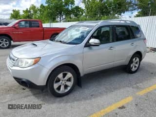 2011 Subaru Forester XT Touring z VIN JF2SHGGC4BH766264, wystawiony jako Copart lot #57640855 z przebiegiem 197 102 mil mil oraz Szkoda całkowita • Salvage title. Historia ofert i sprzedaży dostępna na DreamBid. Obrazek 1.