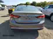 2018 Hyundai Elantra SEL с VIN 5NPD84LF5JH286188, выставлен на аукционе Copart как лот 82036475 с пробегом 135 094 миль миль и Чистый • Clean title. История ставок и продаж доступна на DreamBid. Изображение 6.