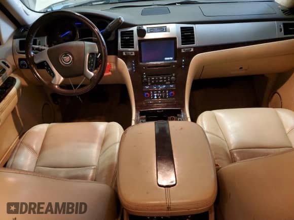 2007 Cadillac Escalade ESV with VIN 1GYFK66837R246061, listed as a Copart auction lot 60874595 with Not provided miles and Clean title. Bid and sale history available at DreamBid. Image 8.
