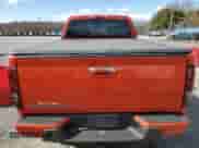 2010 Chevrolet Colorado 1LT with VIN 1GCKTCDE9A8142826, listed as a Copart auction lot 50445765 with 121,357 mi miles and Clean title. Bid and sale history available at DreamBid. Image 6.