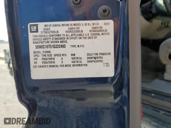 2001 Chevrolet Suburban LS с VIN 3GNEC16T51G222493, выставлен на аукционе Copart как лот 64689834 с пробегом Не указан миль и Списание • Salvage title. История ставок и продаж доступна на DreamBid. Изображение 15.