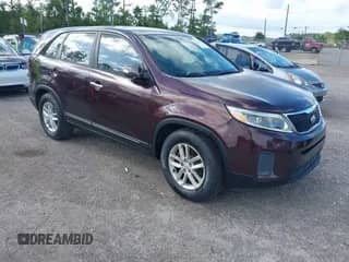 2014 Kia Sorento LX с VIN 5XYKT3A6XEG453807, выставлен на аукционе IAAI как лот 43354380 с пробегом 146 067 миль миль и . История ставок и продаж доступна на DreamBid. Изображение 1.