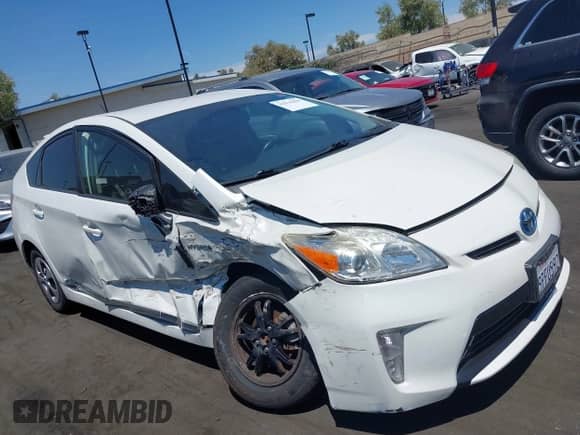 2015 Toyota Prius Four z VIN JTDKN3DU2F0449004, wystawiony jako IAAI lot #42930499 z przebiegiem 132 667 mil mil oraz . Historia ofert i sprzedaży dostępna na DreamBid. Obrazek 13.