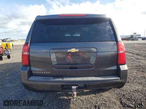 2016 Chevrolet Suburban LT с VIN 1GNSCHKC1GR298982, выставлен на аукционе Copart как лот 68335175 с пробегом 171 349 миль миль и Списание • Salvage title. История ставок и продаж доступна на DreamBid. Изображение 6.