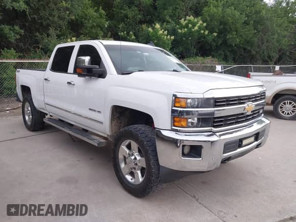 2015 Chevrolet Silverado 2500HD LTZ с VIN 1GC1KWEG7FF641157, выставлен на аукционе IAAI как лот 42294865 с пробегом 313 236 миль миль и . История ставок и продаж доступна на DreamBid. Изображение 1.