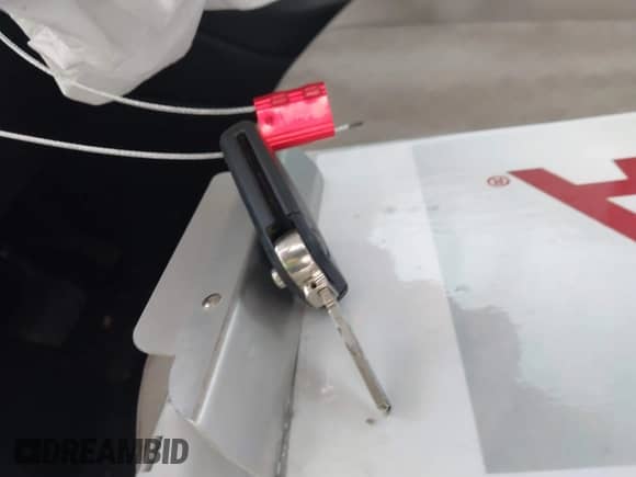 2019 Volkswagen Tiguan S с VIN 3VV1B7AXXKM050067, выставлен на аукционе IAAI как лот 42645660 с пробегом 37 131 миль миль и . История ставок и продаж доступна на DreamBid. Изображение 11.