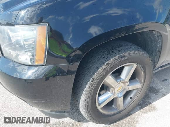 2008 Chevrolet Tahoe LTZ с VIN 1GNFK13038J164555, выставлен на аукционе IAAI как лот 42534376 с пробегом 222 724 миль миль и . История ставок и продаж доступна на DreamBid. Изображение 6.
