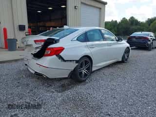 2021 Honda Accord Touring с VIN 1HGCV2F92MA017531, выставлен на аукционе IAAI как лот 43095259 с пробегом 27 787 миль миль и . История ставок и продаж доступна на DreamBid. Изображение 4.