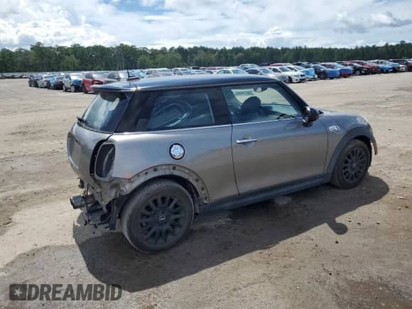 2018 MINI Hardtop Cooper S with VIN WMWXP7C54J2A49170, listed as a Copart auction lot 68744465 with 63,160 mi miles and Salvage title. Bid and sale history available at DreamBid. Image 3.