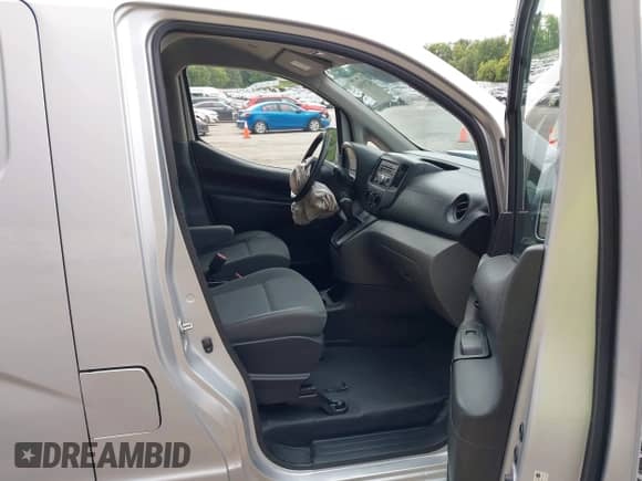 2015 Chevrolet City Express Cargo LS с VIN 3N63M0YN1FK701145, выставлен на аукционе IAAI как лот 42705546 с пробегом 116 357 миль миль и . История ставок и продаж доступна на DreamBid. Изображение 5.