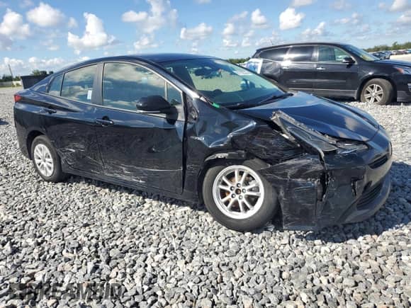 2021 Toyota Prius Limited with VIN JTDKAMFU1M3131529, listed as a Copart auction lot 81102535 with 123,609 mi miles and Non repairable. Bid and sale history available at DreamBid. Image 4.