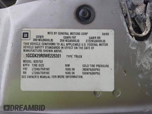 1998 Chevrolet Silverado 2500 с VIN 1GCGK29R0WE226301, выставлен на аукционе IAAI как лот 42151983 с пробегом 171 933 миль миль и . История ставок и продаж доступна на DreamBid. Изображение 9.