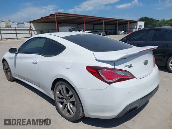 2015 Hyundai Genesis Coupe Ultimate с VIN KMHHU6KJ0FU125576, выставлен на аукционе IAAI как лот 42457813 с пробегом 125 000 миль миль и . История ставок и продаж доступна на DreamBid. Изображение 3.