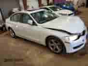 2013 BMW 3 Series 328i xDrive с VIN WBA3B3C5XDF541394, выставлен на аукционе Copart как лот 82249565 с пробегом 117 557 миль миль и Чистый • Clean title. История ставок и продаж доступна на DreamBid. Изображение 4.