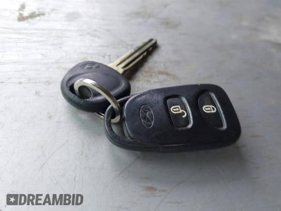 2011 Hyundai Santa Fe Limited с VIN 5XYZK4AG2BG045684, выставлен на аукционе IAAI как лот 42382971 с пробегом 249 214 миль миль и . История ставок и продаж доступна на DreamBid. Изображение 11.