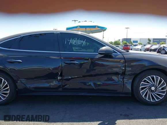 2023 Hyundai Sonata SEL с VIN KMHL34JJ3PA077769, выставлен на аукционе IAAI как лот 43214864 с пробегом 48 497 миль миль и . История ставок и продаж доступна на DreamBid. Изображение 6.