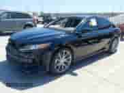 2018 Toyota Camry XSE z VIN 4T1B61HK0JU127677, wystawiony jako IAAI lot #43119069 z przebiegiem 66 132 mil mil oraz . Historia ofert i sprzedaży dostępna na DreamBid. Obrazek 2.