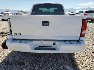 2005 Chevrolet Silverado SS с VIN 2GCEK19N651263741, выставлен на аукционе Copart как лот 63927595 с пробегом 201 958 миль миль и Списание • Salvage title. История ставок и продаж доступна на DreamBid. Изображение 6.
