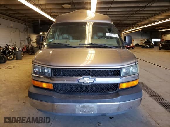 2004 Chevrolet Express Cargo YF7 Upfitter с VIN 1GBFH15T341130239, выставлен на аукционе Copart как лот 59170764 с пробегом Не указан миль и Списание • Salvage title. История ставок и продаж доступна на DreamBid. Изображение 5.