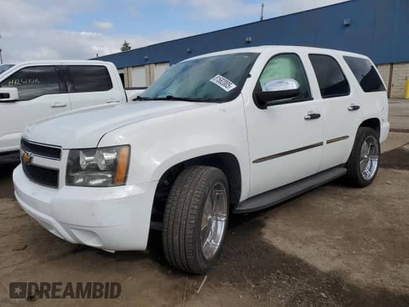 2012 Chevrolet Tahoe Commercial с VIN 1GNLC2E00CR245011, выставлен на аукционе Copart как лот 81582005 с пробегом 152 127 миль миль и Чистый • Clean title. История ставок и продаж доступна на DreamBid. Изображение 1.