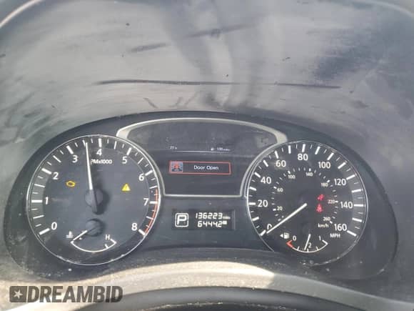 2015 Nissan Pathfinder SV с VIN 5N1AR2MN1FC623139, выставлен на аукционе Copart как лот 65528595 с пробегом 136 223 миль миль и Списание • Salvage title. История ставок и продаж доступна на DreamBid. Изображение 9.