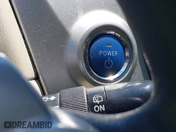 2012 Toyota Prius Two z VIN JTDZN3EUXC3126620, wystawiony jako IAAI lot #42992613 z przebiegiem 282 204 mil mil oraz . Historia ofert i sprzedaży dostępna na DreamBid. Obrazek 17.