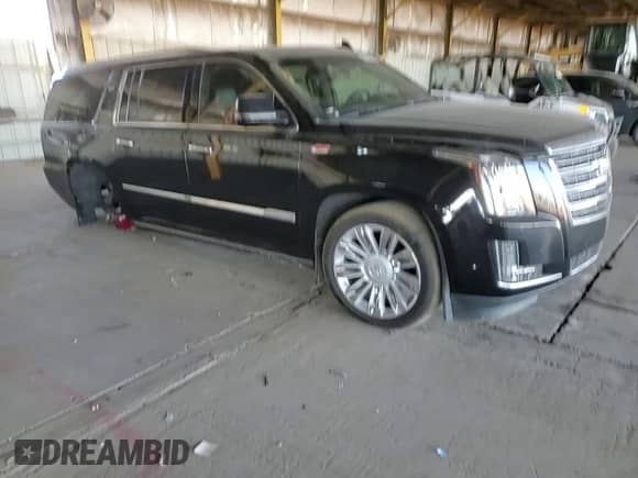 2020 Cadillac Escalade ESV Platinum с VIN 1GYS3KKJ4LR191420, выставлен на аукционе Copart как лот 84087314 с пробегом 98 217 миль миль и Списание • Salvage title. История ставок и продаж доступна на DreamBid. Изображение 11.