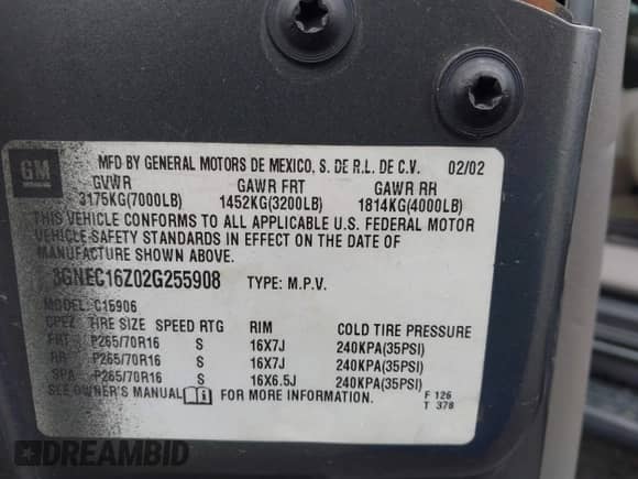2002 Chevrolet Suburban LT z VIN 3GNEC16Z02G255908, wystawiony jako IAAI lot #43558187 z przebiegiem 294 984 mil mil oraz . Historia ofert i sprzedaży dostępna na DreamBid. Obrazek 9.
