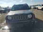 2017 Jeep Renegade Latitude с VIN ZACCJABB4HPE91774, выставлен на аукционе Copart как лот 81569105 с пробегом 118 580 миль миль и Списание • Salvage title. История ставок и продаж доступна на DreamBid. Изображение 5.