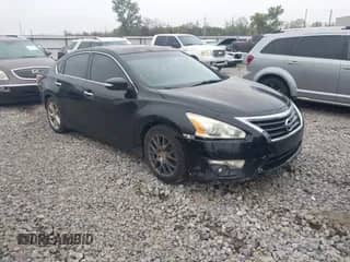 2015 Nissan Altima S with VIN 1N4AL3AP7FC126040, listed as a IAAI auction lot 43551569 with 138,288 mi miles and . Bid and sale history available at DreamBid. Image 1.