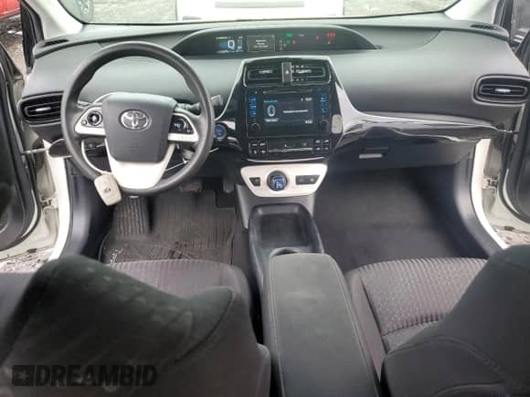 2018 Toyota Prius Two с VIN JTDKARFU8J3550597, выставлен на аукционе Copart как лот 82217805 с пробегом 233 075 миль миль и Списание • Salvage title. История ставок и продаж доступна на DreamBid. Изображение 8.